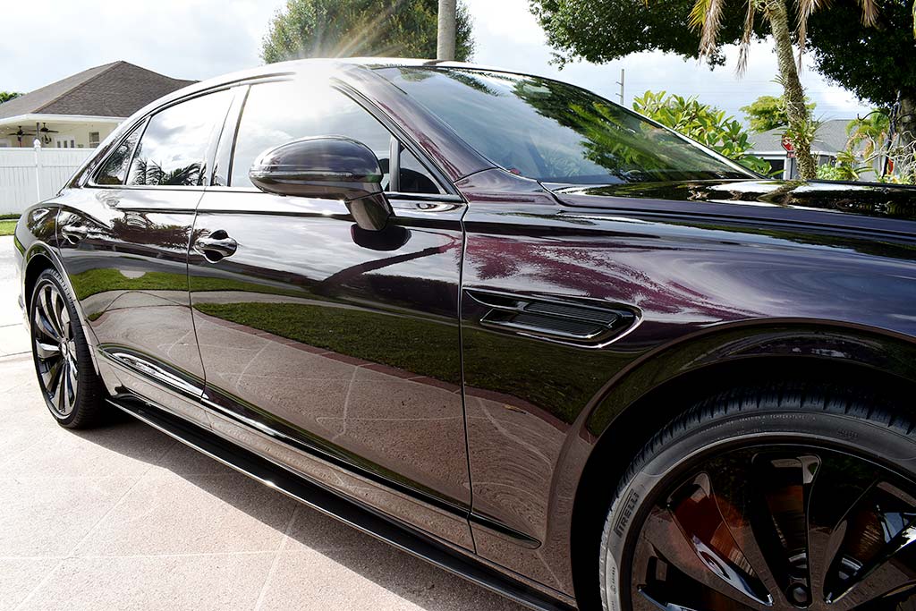 2021-Bentley-Flying-Spur-6.jpg