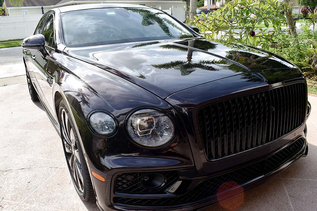 2021-Bentley-Flying-Spur-7.jpg