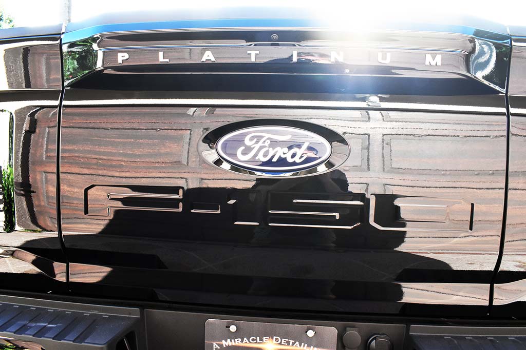 2026-F150-Platinum-99.jpg